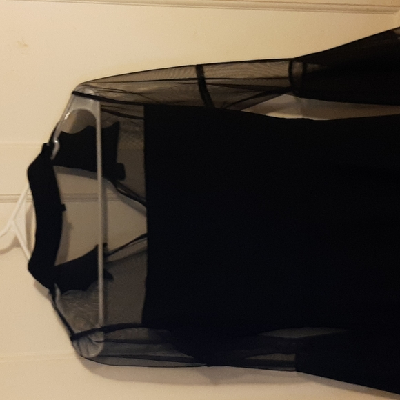 Little black dress - Picture 4 of 4